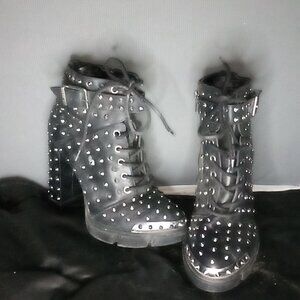Gianni Bini studded boots